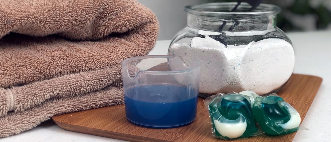 液体，粉末和单剂量洗衣剂荚